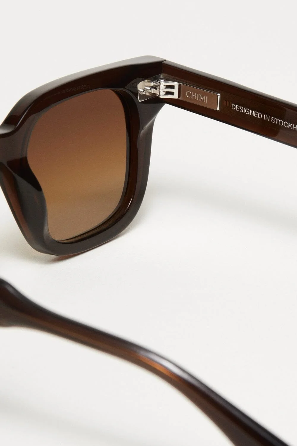 02 Sunglasses, Brown - Image 4